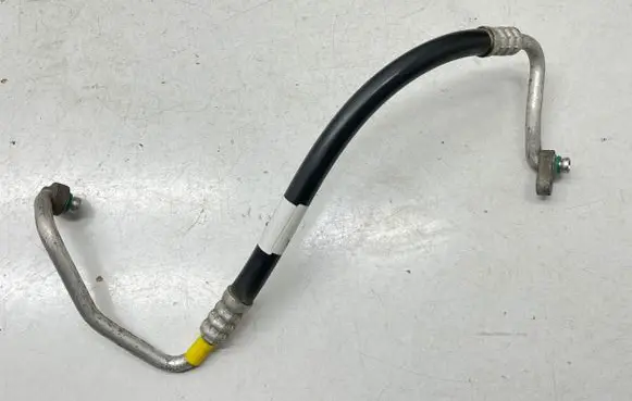 Hyundai Tucson TL Air conditioning (A/C) pipe/hose 97762D7800