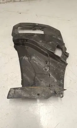 Maserati Grecale Front bumper mounting bracket 670184190