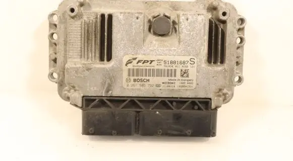 Fiat Doblo Engine control unit/module ECU 0261S05792