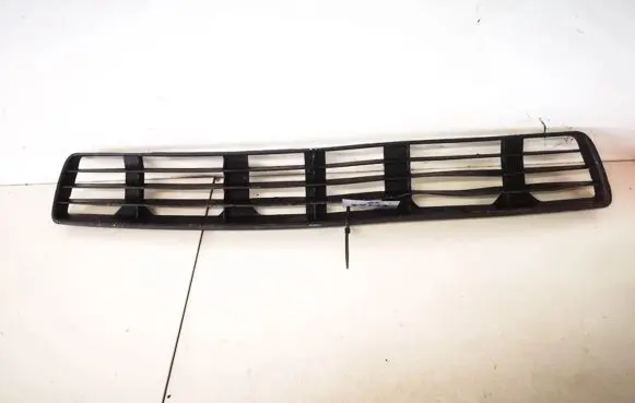 Audi A4 S4 B5 8D Front bumper lower grill 8d0807683