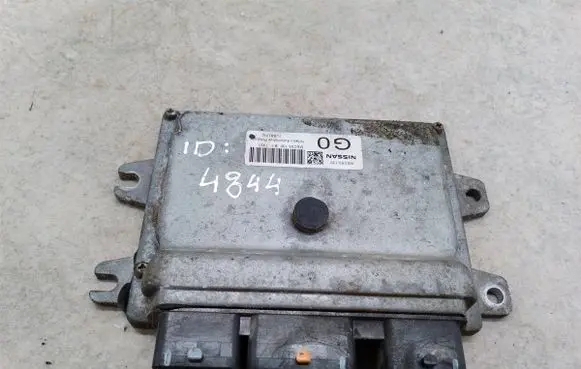 Nissan Tiida C11 Engine control unit/module ECU MEC93130