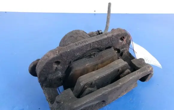 BMW 1 E82 E88 Front brake caliper