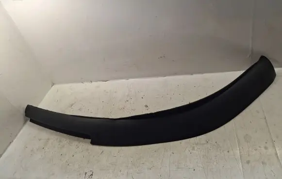 Toyota Avensis T250 Front bumper lip 7685105010