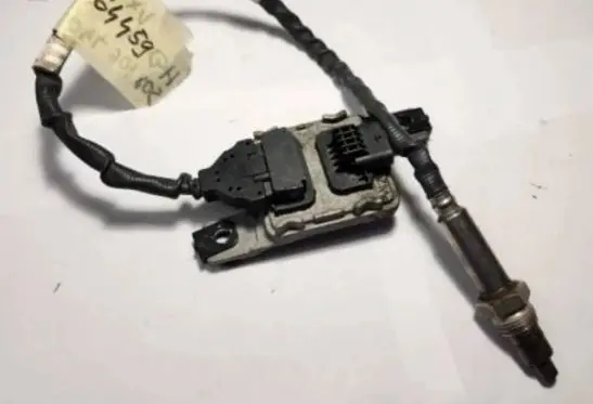 Skoda Superb B8 (3V) Lambda probe sensor 04L907805BH