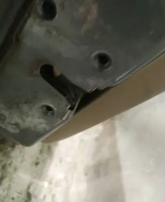Volvo V70 Front door lock 
