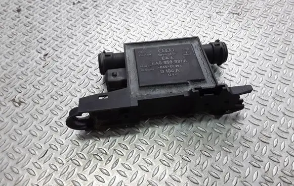 Audi A3 S3 8L Door central lock control unit/module 4A0959981A