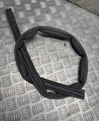 Opel Grandland X Engine compartment rubber 