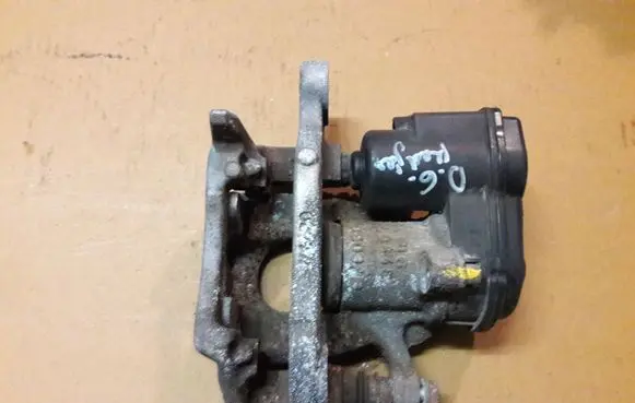 Renault Kadjar Rear brake caliper 32353310C
