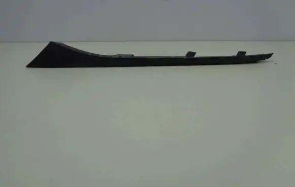BMW 8 G14 Front bumper lip 15067010