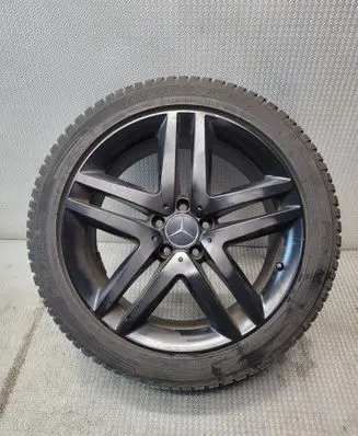 Mercedes-Benz V Class W447 R19 alloy rim A4474011500