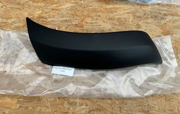 Ford Ranger Front bumper splitter molding S07262LFB A66SX16K140PA MLD16232LFB
