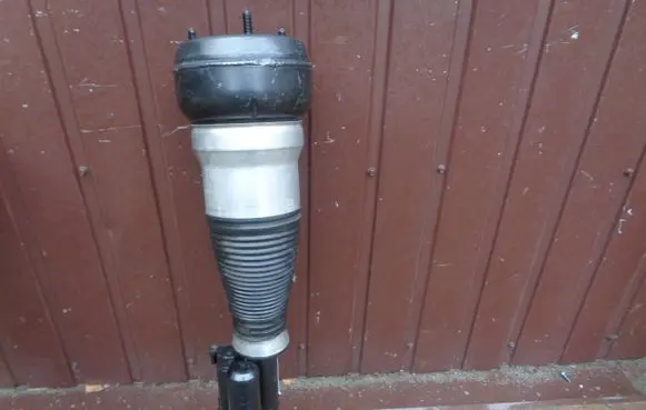 Mercedes-Benz S W222 Front air suspension shock absorber A2223206313 160420711115