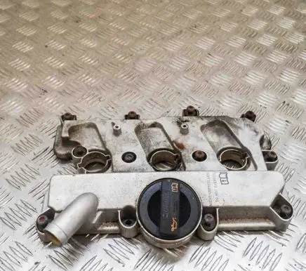 Audi A4 S4 B8 8K Rocker cam cover 06E103471P