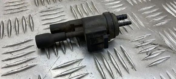 Mercedes-Benz E W212 Turbo solenoid valve 0025407097