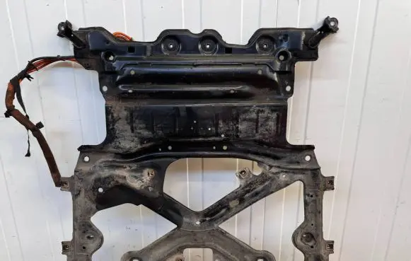 Audi SQ7 Gearbox mounting bracket 4M0399345E
