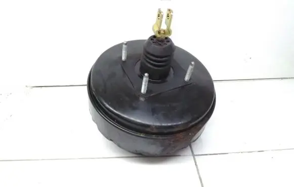Toyota Corolla Verso AR10 Brake booster 0204024455 4112118
