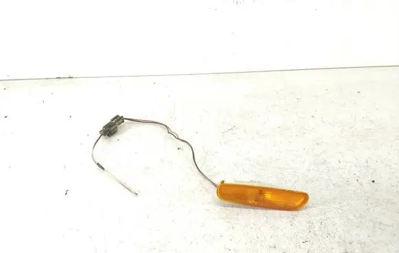 Volvo S40, V40 Front fender indicator light RR30859367