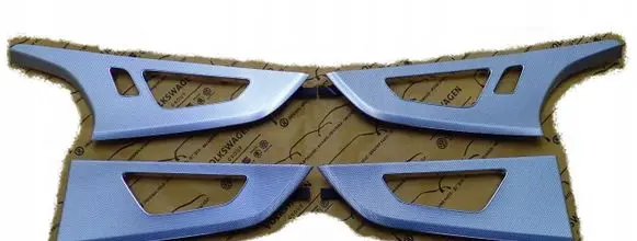 Audi Q8 Front door trim (molding) 4M8867439G