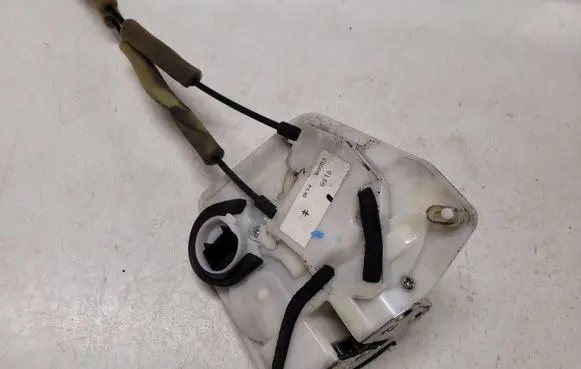Mazda 6 Rear door lock 8K14B0053