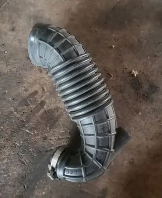 Seat Exeo (3R) Air intake hose/pipe 8E0129615Q