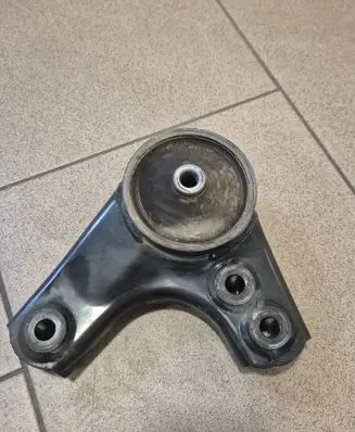 KIA Niro Engine mount bracket 21932K4000