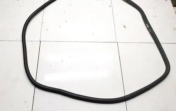 MG HS Rubber seal rear door 