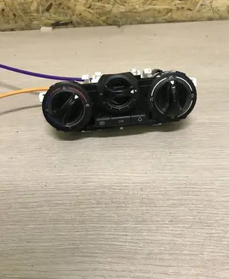 Peugeot 208 Climate control unit 96722483ZD