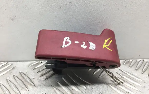 Mercedes-Benz C W203 Engine bonnet (hood) release handle