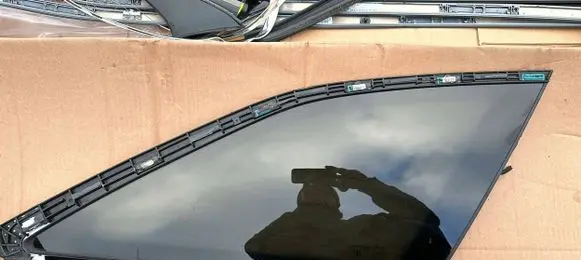 Audi A6 S6 C8 4K Rear side window 4K9845298E