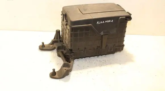 Seat Alhambra (Mk2) Battery box tray 3C0915335 1K0915333H