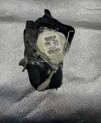 Chrysler Town u0026 Country V Third row seat belt P0ZV701X9AC 214113R TR51461C3468