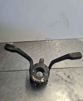 Volkswagen PASSAT B3 Wiper turn signal indicator stalk/switch SWFKLS92