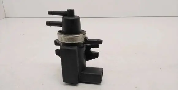 Volkswagen Golf IV Turbo solenoid valve 1J0906627 01T102 72290320