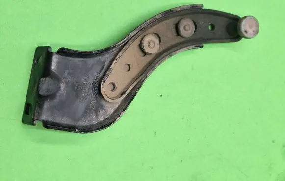 Volkswagen Caddy Sliding door upper roller guide/hinge 2K0843435B 570015908