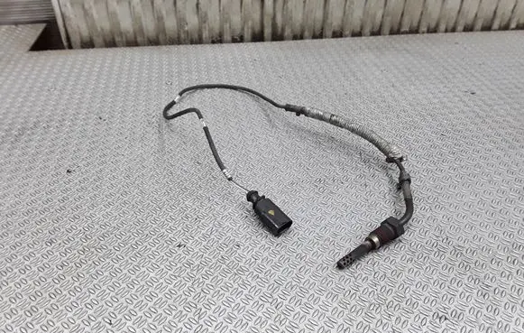 Seat Ibiza IV (6J,6P) Exhaust gas temperature sensor 045906088G