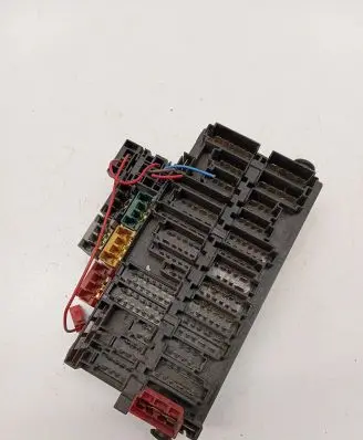 Volkswagen Transporter - Caravelle T4 Fuse box set 357937039