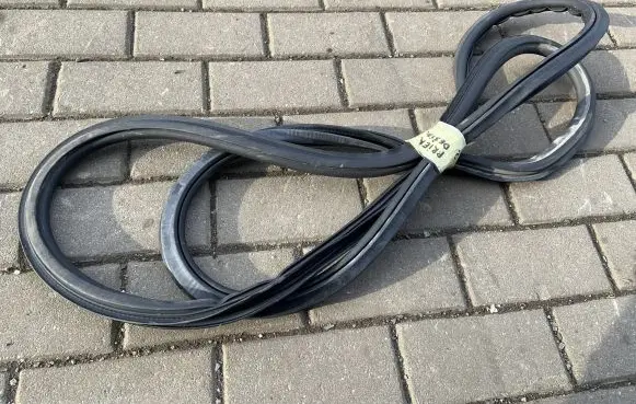 Audi Q5 SQ5 Front door rubber seal 80A831721C 80A831721 80A831721A