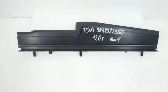 Opel Mokka B Intercooler air guide/duct channel 9840322580