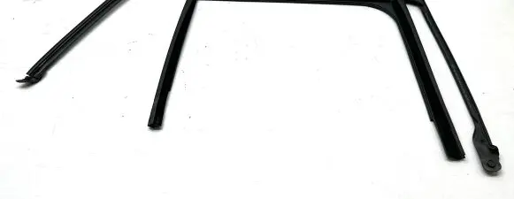 Mercedes-Benz EQC Rubber seal rear door window/glass A2937354000