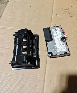 Volkswagen ID.3 Antenna control unit 10A035284F 10A035284