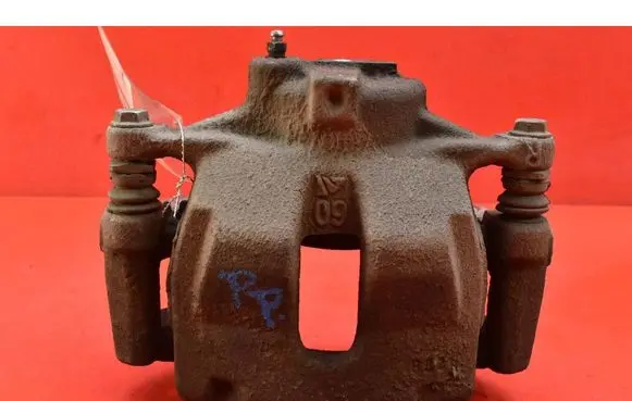 Toyota C-HR I Front brake caliper 