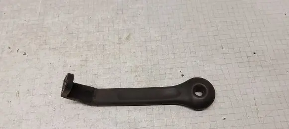 Skoda Octavia Mk2 (1Z) Tailgate trunk handle 1Z5827895A