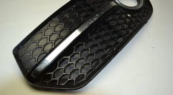 Audi Q5 SQ5 Front fog light trim/grill 
