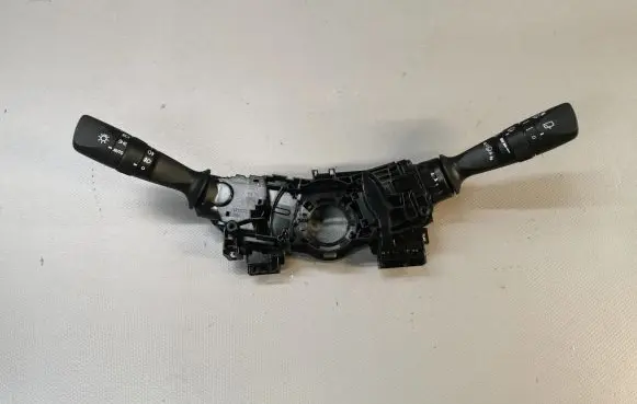 Toyota C-HR I Indicator stalk