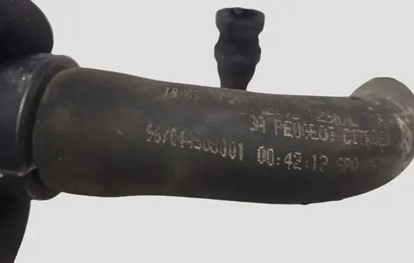 Citroen C4 II Picasso Engine coolant pipe/hose 967044508001
