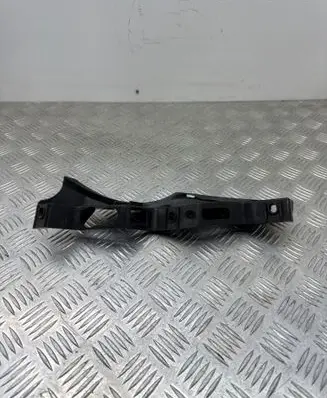 Volkswagen PASSAT B6 Front bumper mounting bracket 3C0807889