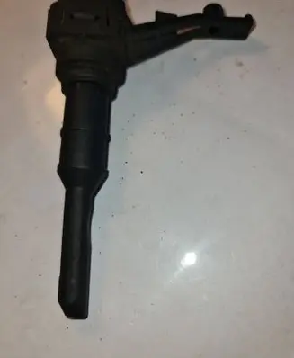 Audi A6 S6 C4 4A Speed sensor (speedometer sensor) 012409191D