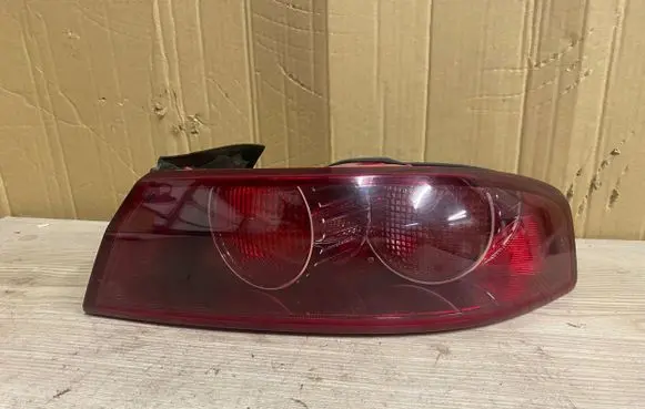 Alfa Romeo 159 Rear/tail lights 50504818