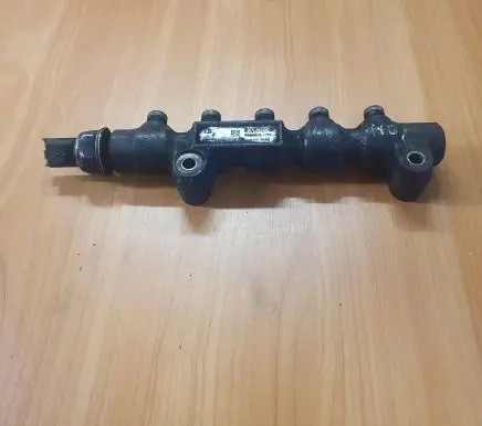 Citroen Berlingo Fuel main line pipe 9654592680 73358174G 00E24