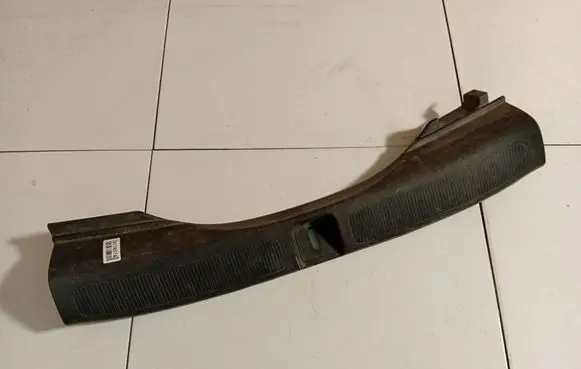 Honda FR-V Other trunk/boot trim element 